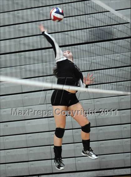 Thumbnail 1 in Redondo vs. Assumption (Durango Fall Classic) photogallery.