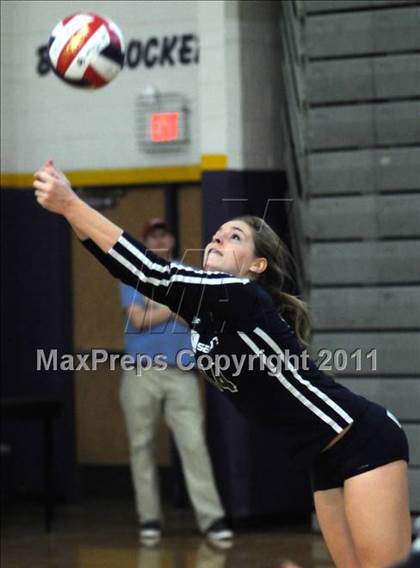 Thumbnail 2 in Redondo vs. Assumption (Durango Fall Classic) photogallery.