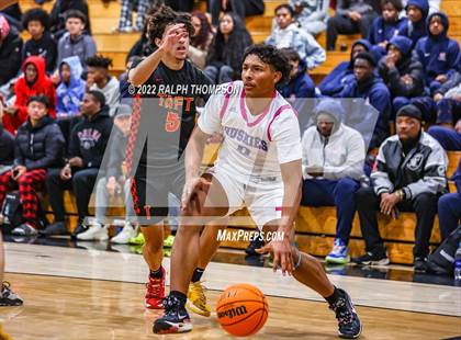 Thumbnail 2 in Sheldon v Taft (Proving Grounds '22 @ Sheldon High) photogallery.