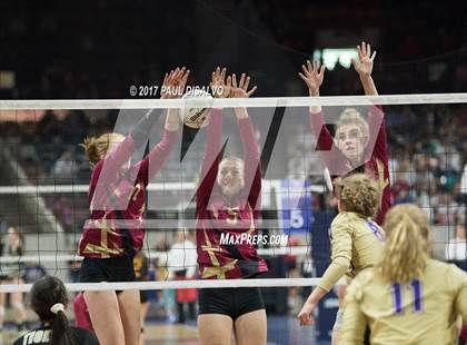 Thumbnail 3 in Holy Family vs. Ponderosa (CHSAA 4A Pool Play) photogallery.