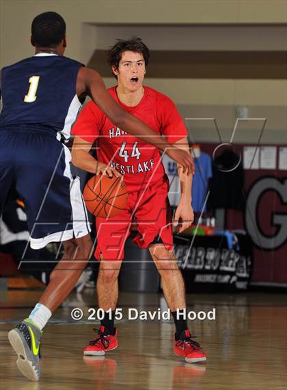 Thumbnail 1 in Harvard-Westlake vs. St. John Bosco (MaxPreps Holiday Classic Gatorade Championship) photogallery.