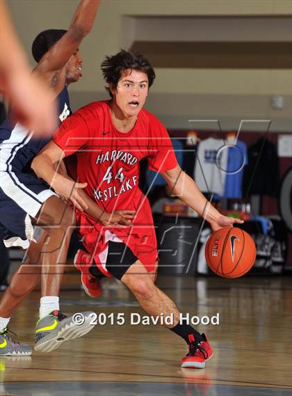 Thumbnail 2 in Harvard-Westlake vs. St. John Bosco (MaxPreps Holiday Classic Gatorade Championship) photogallery.