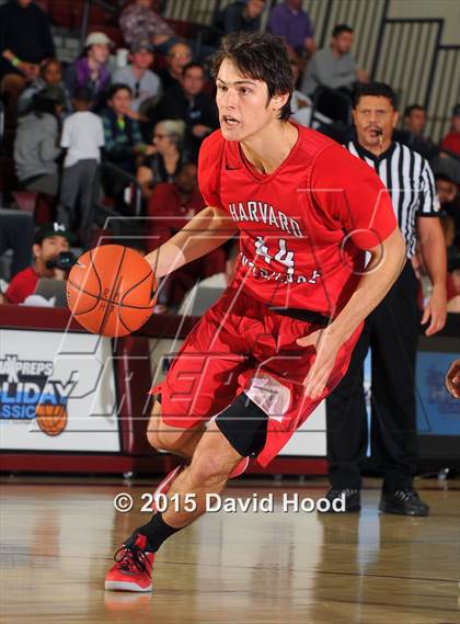 Thumbnail 2 in Harvard-Westlake vs. St. John Bosco (MaxPreps Holiday Classic Gatorade Championship) photogallery.