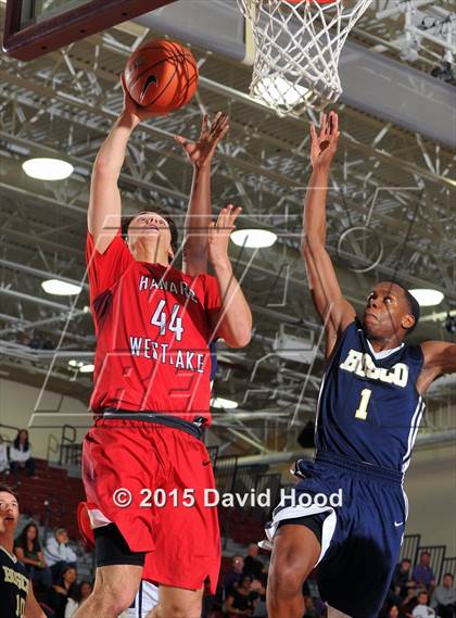 Thumbnail 3 in Harvard-Westlake vs. St. John Bosco (MaxPreps Holiday Classic Gatorade Championship) photogallery.