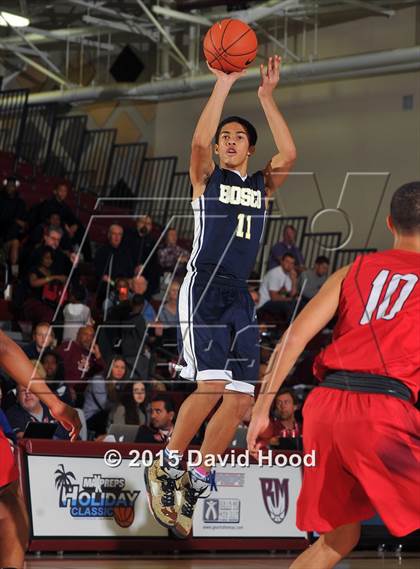 Thumbnail 2 in Harvard-Westlake vs. St. John Bosco (MaxPreps Holiday Classic Gatorade Championship) photogallery.