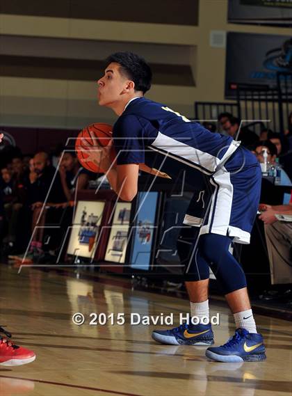 Thumbnail 2 in Harvard-Westlake vs. St. John Bosco (MaxPreps Holiday Classic Gatorade Championship) photogallery.