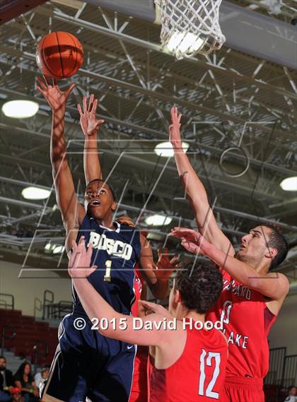 Thumbnail 2 in Harvard-Westlake vs. St. John Bosco (MaxPreps Holiday Classic Gatorade Championship) photogallery.