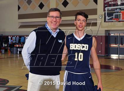 Thumbnail 2 in Harvard-Westlake vs. St. John Bosco (MaxPreps Holiday Classic Gatorade Championship) photogallery.
