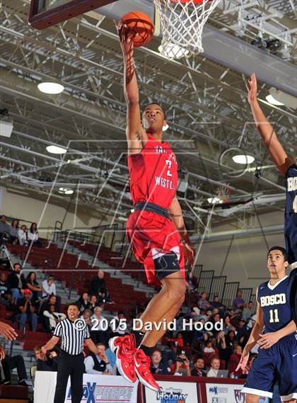 Thumbnail 2 in Harvard-Westlake vs. St. John Bosco (MaxPreps Holiday Classic Gatorade Championship) photogallery.
