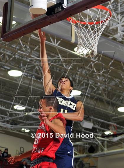 Thumbnail 3 in Harvard-Westlake vs. St. John Bosco (MaxPreps Holiday Classic Gatorade Championship) photogallery.