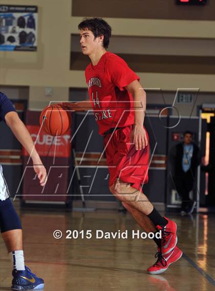 Thumbnail 2 in Harvard-Westlake vs. St. John Bosco (MaxPreps Holiday Classic Gatorade Championship) photogallery.