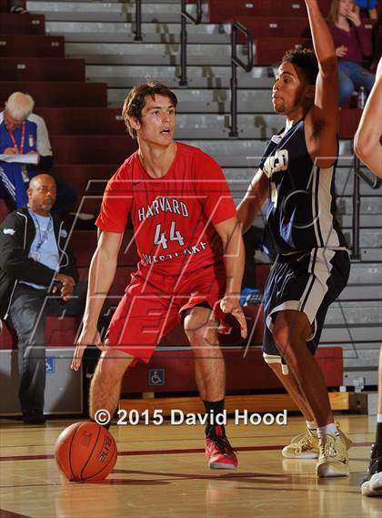 Thumbnail 3 in Harvard-Westlake vs. St. John Bosco (MaxPreps Holiday Classic Gatorade Championship) photogallery.