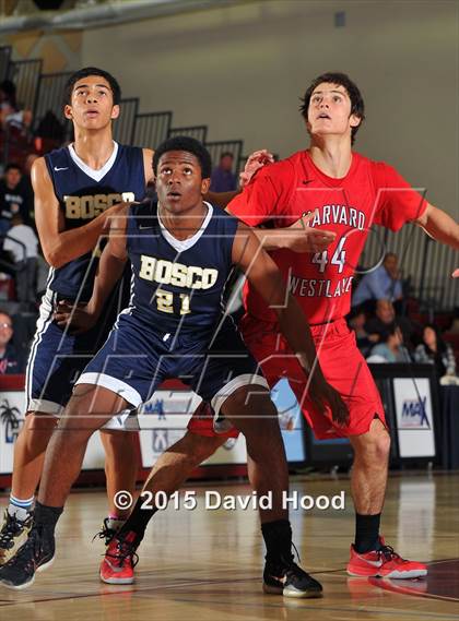 Thumbnail 3 in Harvard-Westlake vs. St. John Bosco (MaxPreps Holiday Classic Gatorade Championship) photogallery.