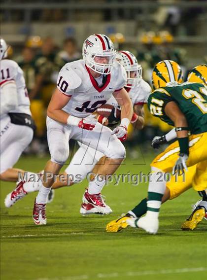 Thumbnail 1 in Tesoro @ Edison (CIF SS Playoffs) photogallery.