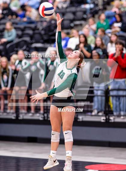 Thumbnail 2 in Payson vs. Hillcrest (UHSAA 4A Second Round) photogallery.