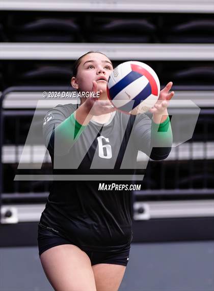 Thumbnail 1 in Payson vs. Hillcrest (UHSAA 4A Second Round) photogallery.