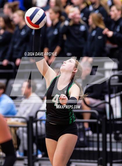Thumbnail 2 in Payson vs. Hillcrest (UHSAA 4A Second Round) photogallery.