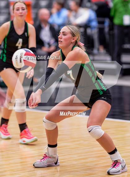 Thumbnail 1 in Payson vs. Hillcrest (UHSAA 4A Second Round) photogallery.