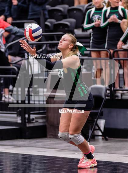Thumbnail 2 in Payson vs. Hillcrest (UHSAA 4A Second Round) photogallery.