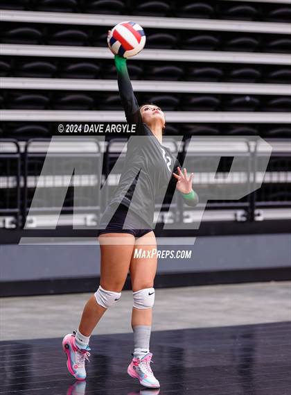 Thumbnail 3 in Payson vs. Hillcrest (UHSAA 4A Second Round) photogallery.