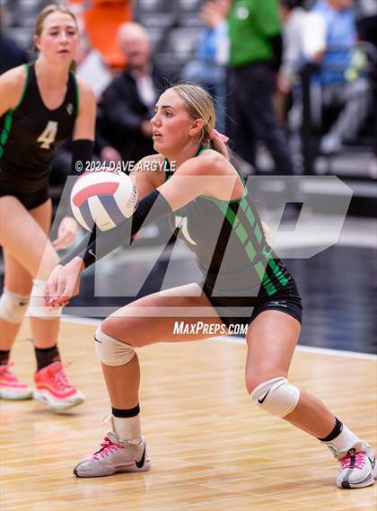 Thumbnail 1 in Payson vs. Hillcrest (UHSAA 4A Second Round) photogallery.