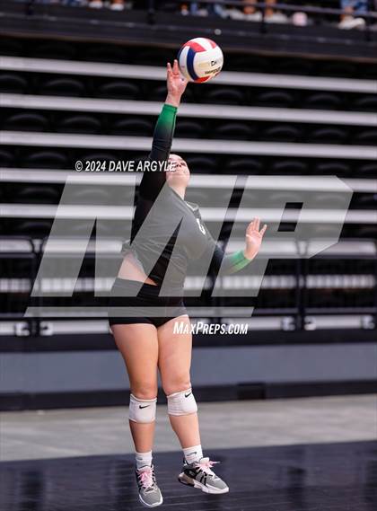 Thumbnail 2 in Payson vs. Hillcrest (UHSAA 4A Second Round) photogallery.