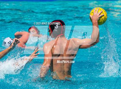 Thumbnail 2 in Arroyo Grande vs. Redlands East Valley photogallery.