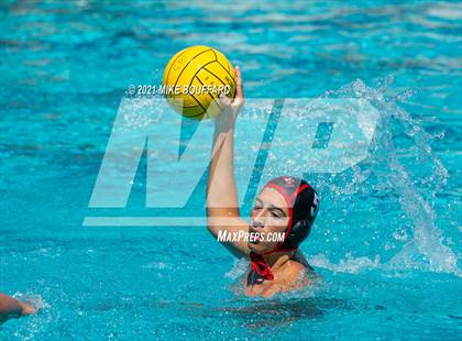 Thumbnail 3 in Arroyo Grande vs. Redlands East Valley photogallery.