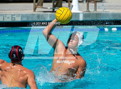 Thumbnail 1 in Arroyo Grande vs. Redlands East Valley photogallery.