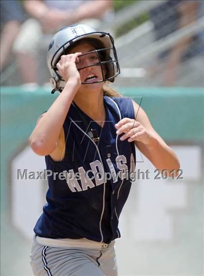 Thumbnail 2 in Mater Dei vs Madison (CIF SDS D4 Final) photogallery.