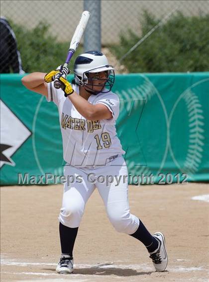 Thumbnail 1 in Mater Dei vs Madison (CIF SDS D4 Final) photogallery.