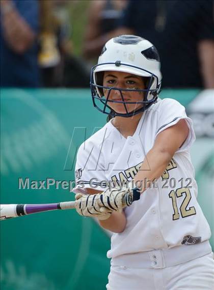 Thumbnail 3 in Mater Dei vs Madison (CIF SDS D4 Final) photogallery.