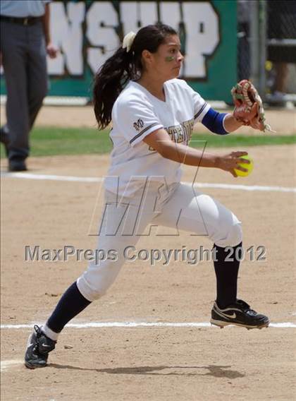 Thumbnail 2 in Mater Dei vs Madison (CIF SDS D4 Final) photogallery.