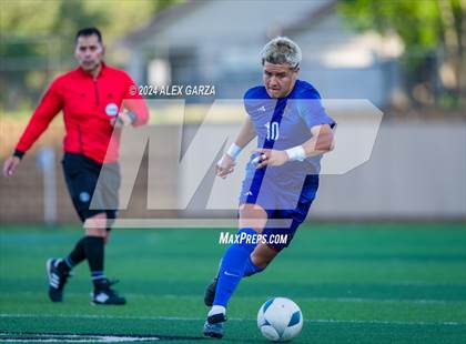 Thumbnail 2 in Navasota vs. San Elizario (UIL 4A Soccer Semifinal) photogallery.