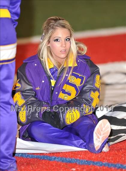 Thumbnail 1 in Sanger @ Argyle photogallery.