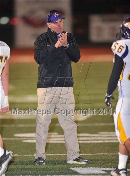 Thumbnail 2 in Sanger @ Argyle photogallery.