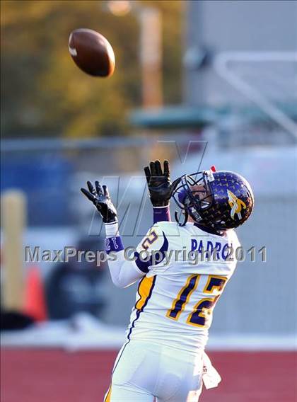 Thumbnail 3 in Sanger @ Argyle photogallery.