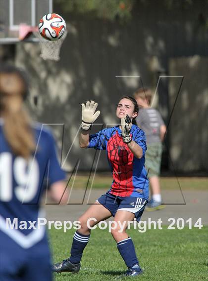 Thumbnail 1 in Trinity Prep @ Sacramento Country Day photogallery.