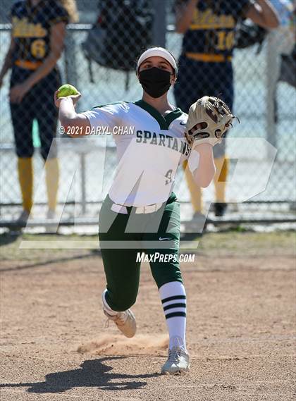 Thumbnail 2 in Schurr @ Montebello photogallery.