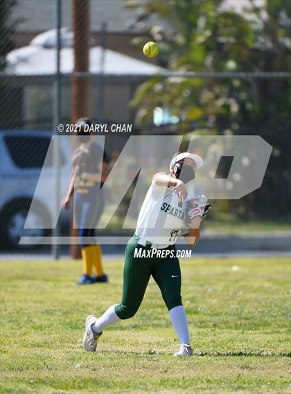 Thumbnail 2 in Schurr @ Montebello photogallery.
