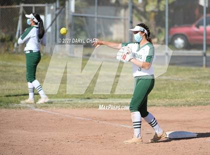 Thumbnail 3 in Schurr @ Montebello photogallery.