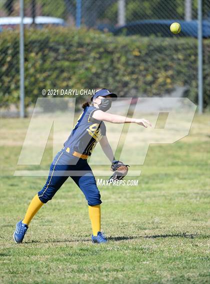 Thumbnail 3 in Schurr @ Montebello photogallery.
