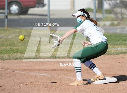 Thumbnail 1 in Schurr @ Montebello photogallery.