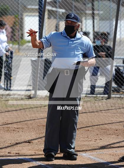 Thumbnail 2 in Schurr @ Montebello photogallery.