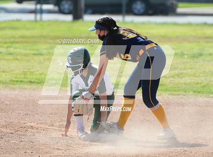Thumbnail 3 in Schurr @ Montebello photogallery.