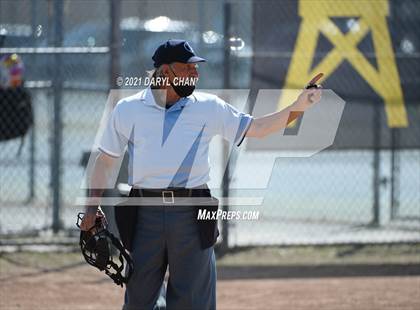 Thumbnail 3 in Schurr @ Montebello photogallery.