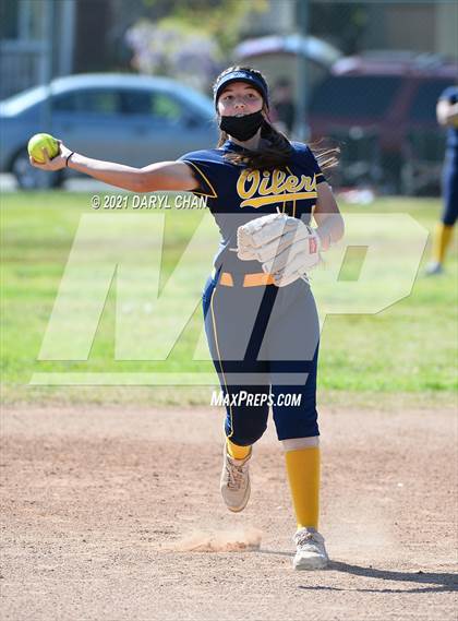 Thumbnail 3 in Schurr @ Montebello photogallery.