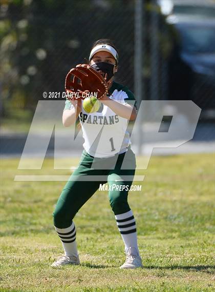 Thumbnail 1 in Schurr @ Montebello photogallery.