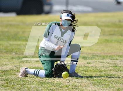 Thumbnail 1 in Schurr @ Montebello photogallery.