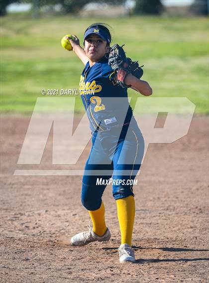 Thumbnail 1 in Schurr @ Montebello photogallery.